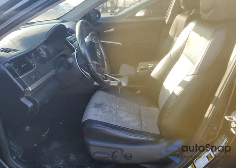 2013 Toyota Camry L z USA, uszkodzony, nr VIN 4T1BF1FK8DU211849